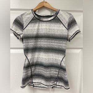 ATHLETA  Athletic T-shirt